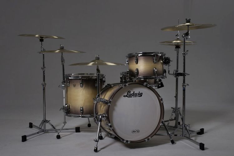 akustisches-schlagzeug-ludwig-22-us-classic-maple-_0001.jpg