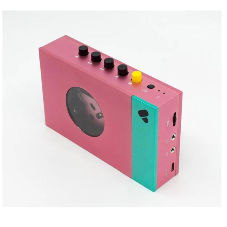 cassette-player-we-are-rewind-model-edith-_0002.jpg