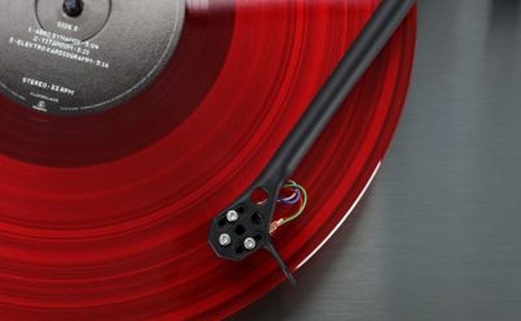 tourne-disque-rega-modele-planar-3-rs-noir_0010.jpg
