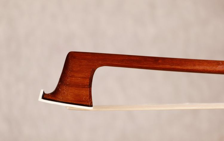 violinbogen-netlandbows-modell-tourte-4-4-braun-_0002.jpg