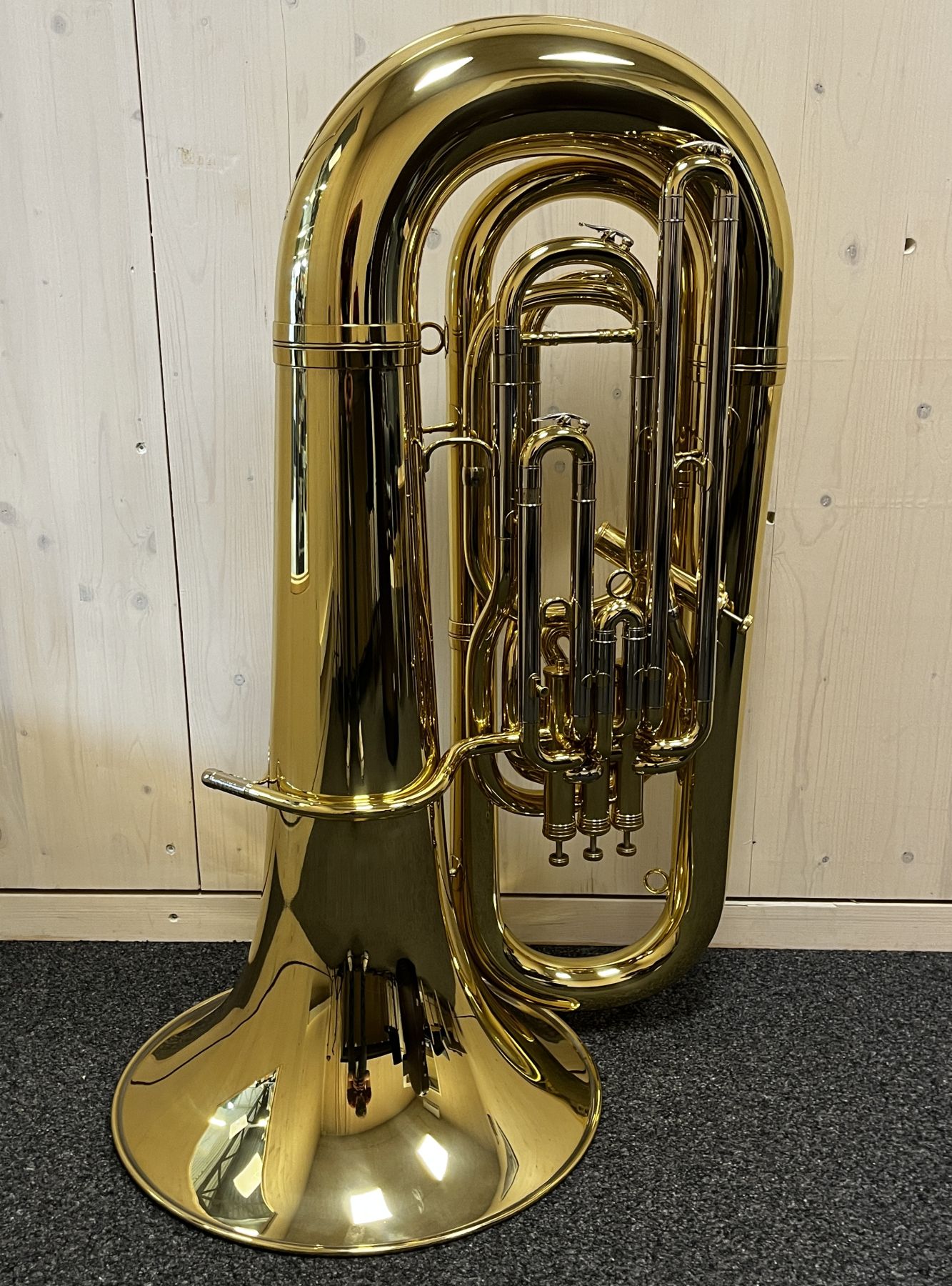 Occasion Bb-Tuba-0002.jpg