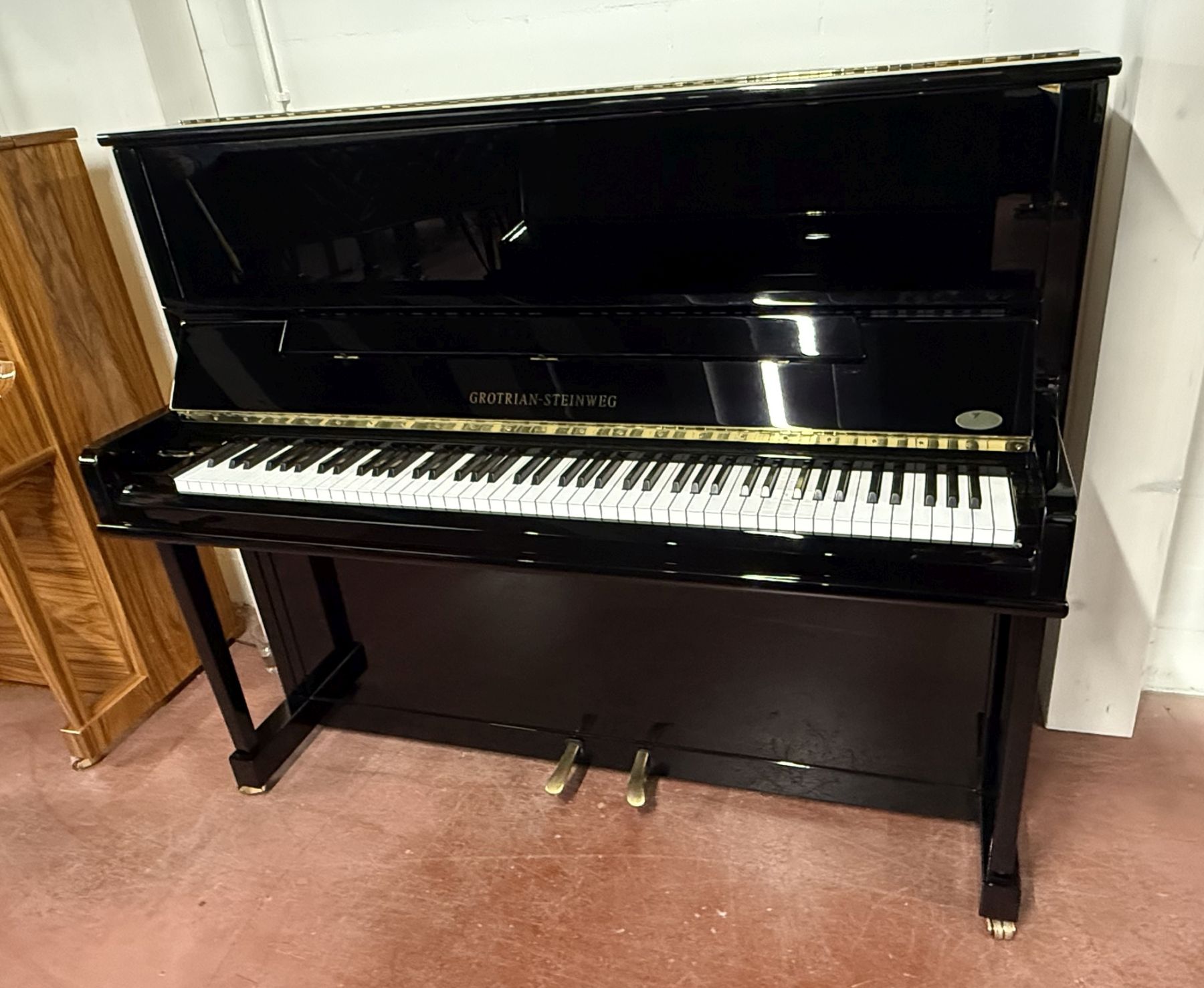 Piano Grotrian Steinweg-0002.jpg