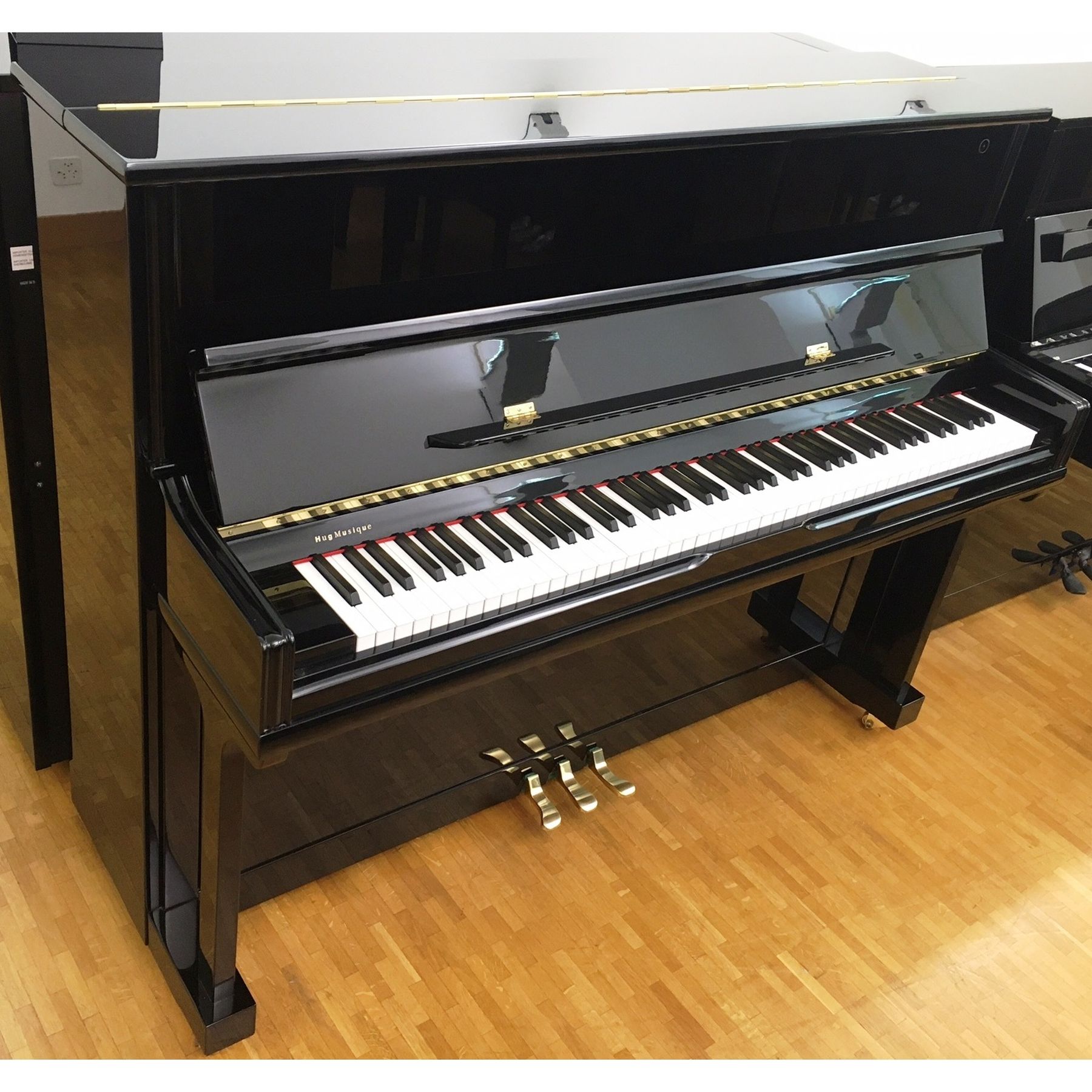 Piano droit Orlando 118 T-0001.jpg